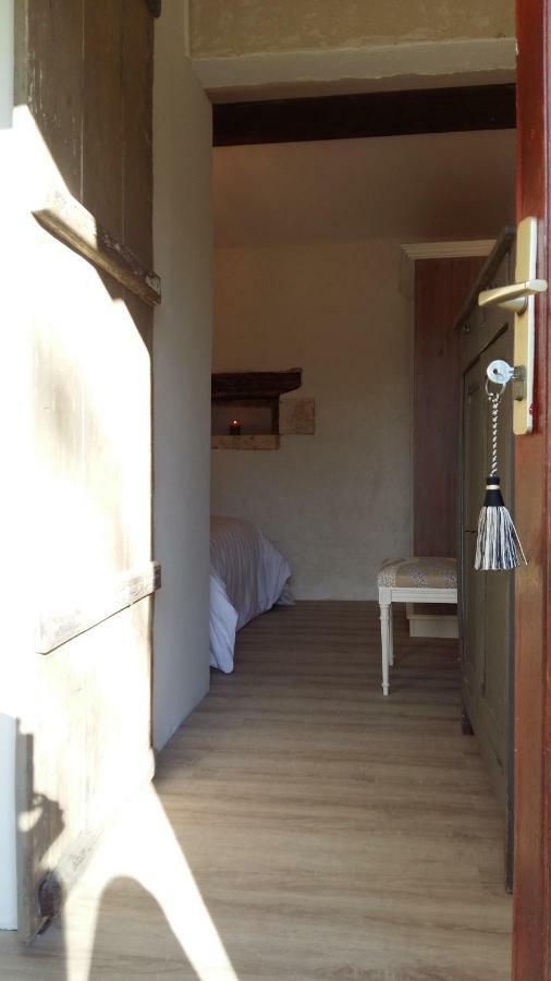 Le Gite Des Chambres De La Grange Cherval Eksteriør billede