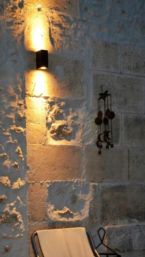 Le Gite Des Chambres De La Grange Cherval Eksteriør billede